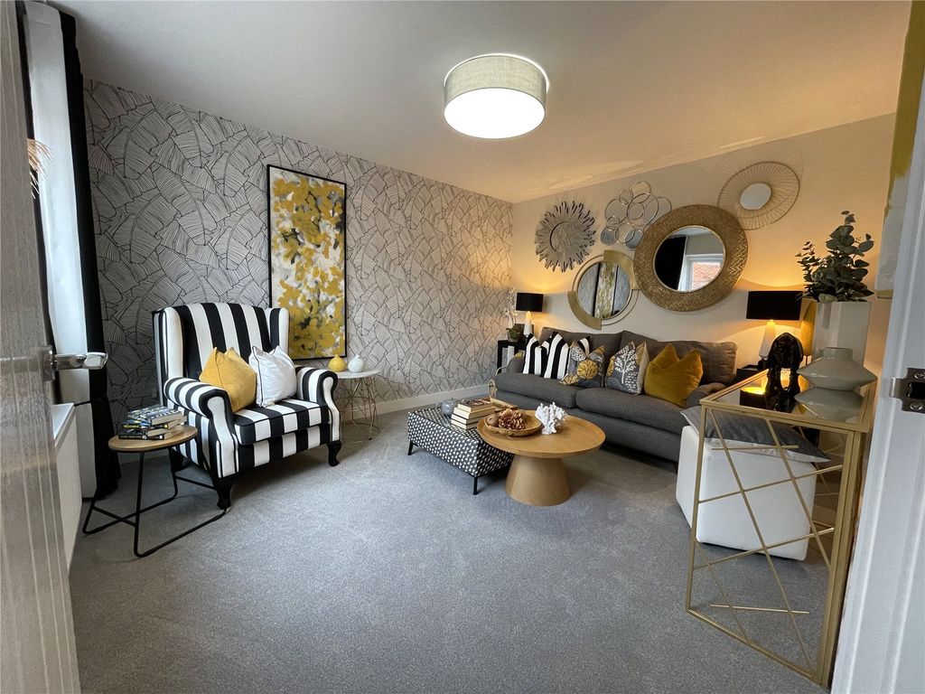 Property photo 2 of 5 Picture No. 15