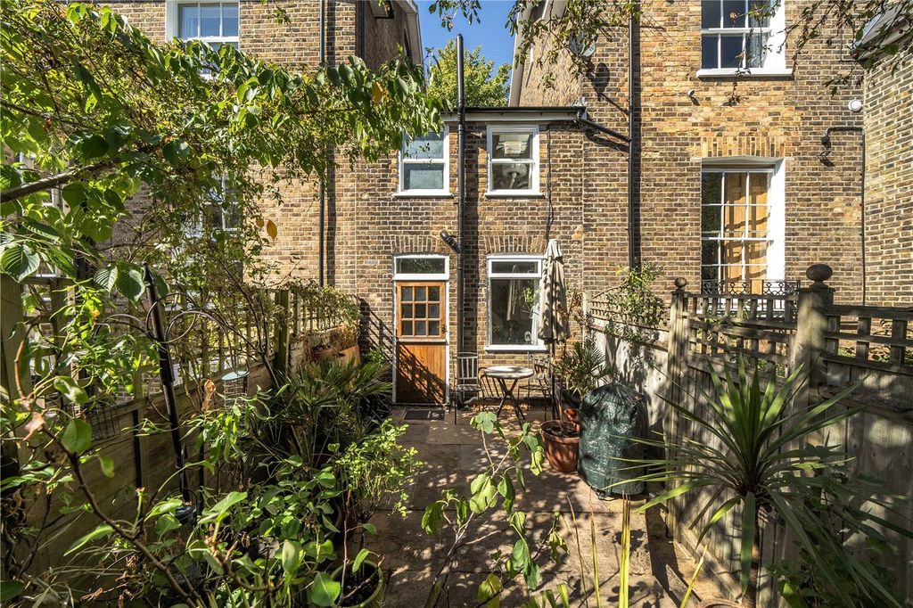 Property photo 2 of 16 Picture No. 68