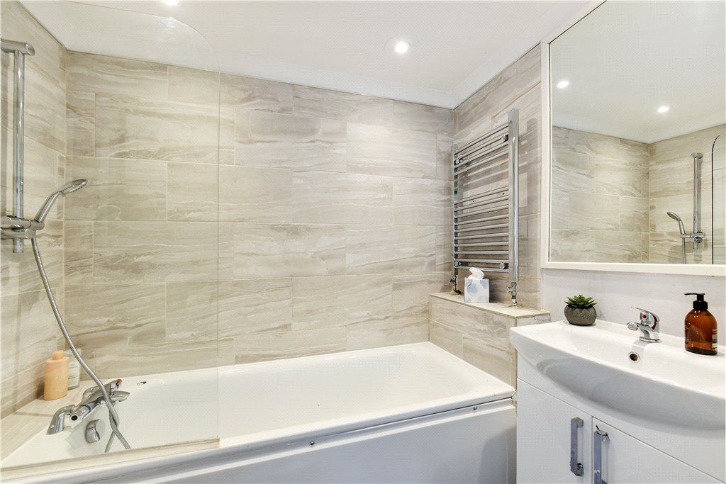 Property photo 3 of 12 Picture No. 30