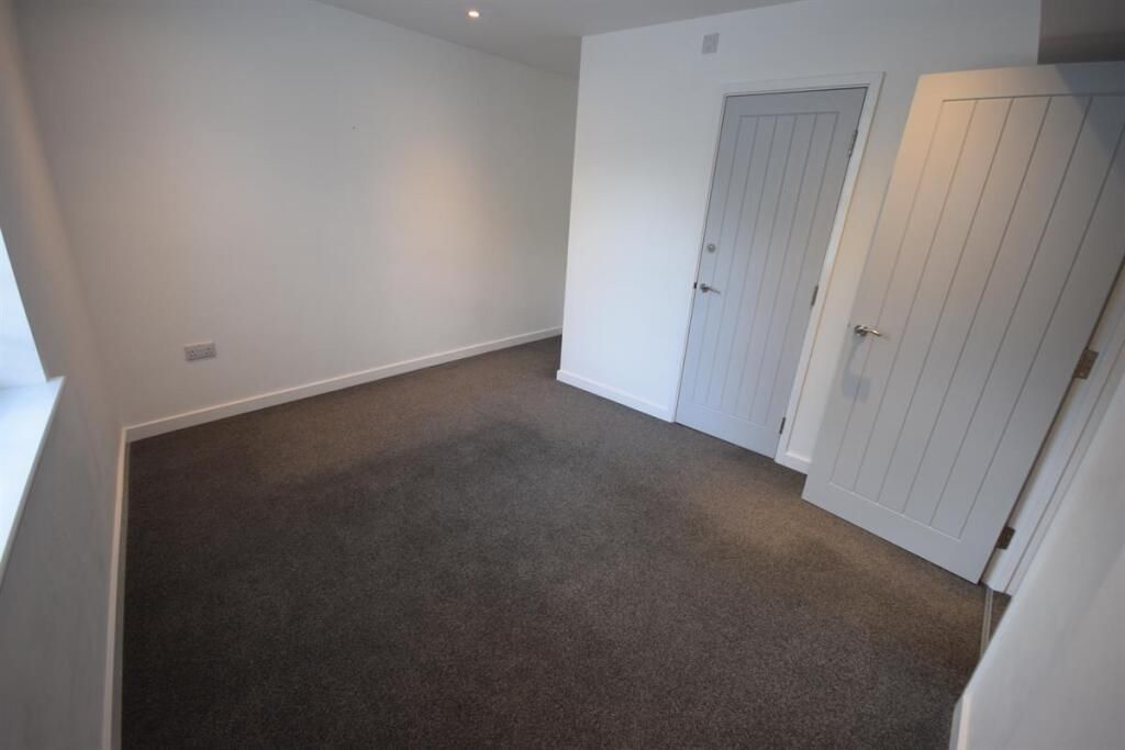 Property photo 3 of 6 Flat 1 Birmingham Road Bedroom 2.Png