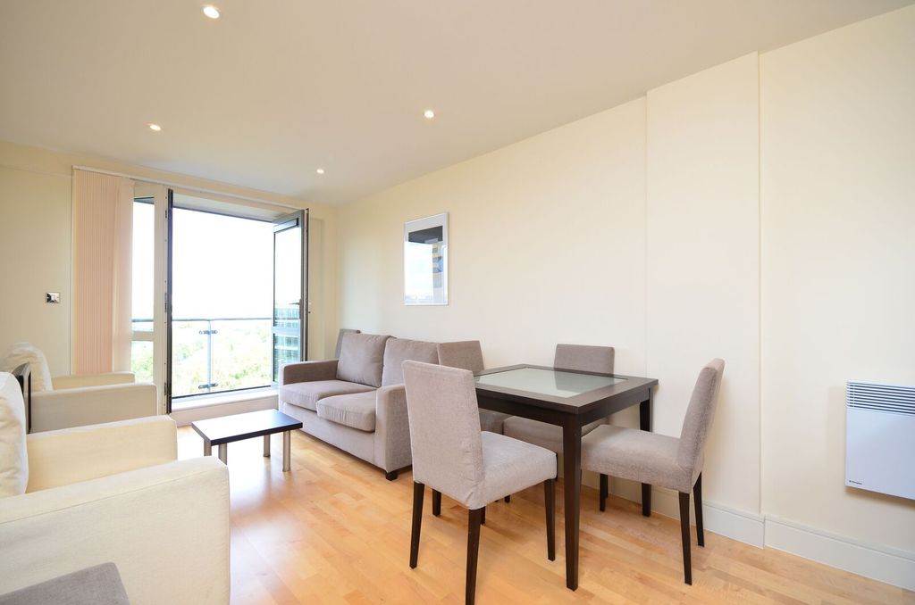 Property photo 1 of 7