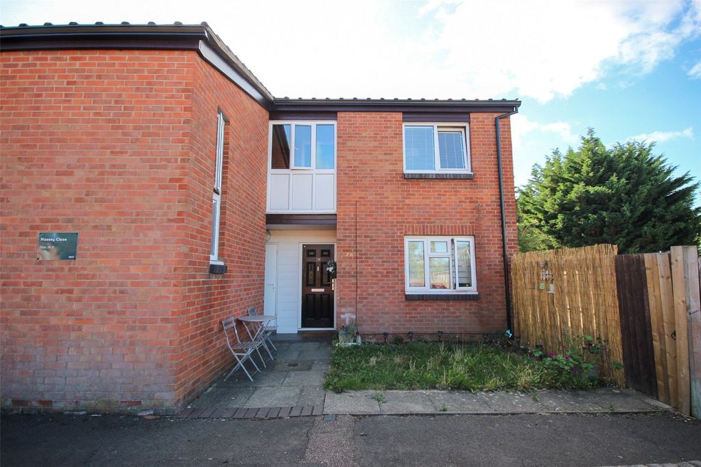 Property photo 1 of 9 Picture No. 10