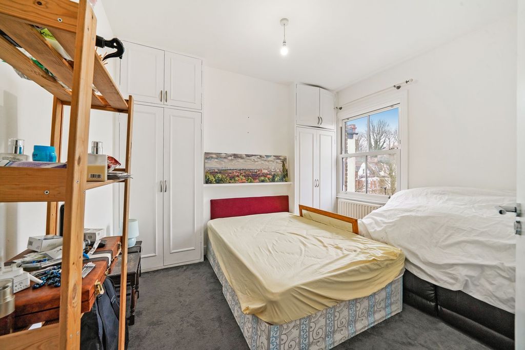 Property photo 2 of 3