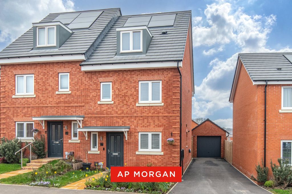 Property photo 1 of 21 Picture No. 17