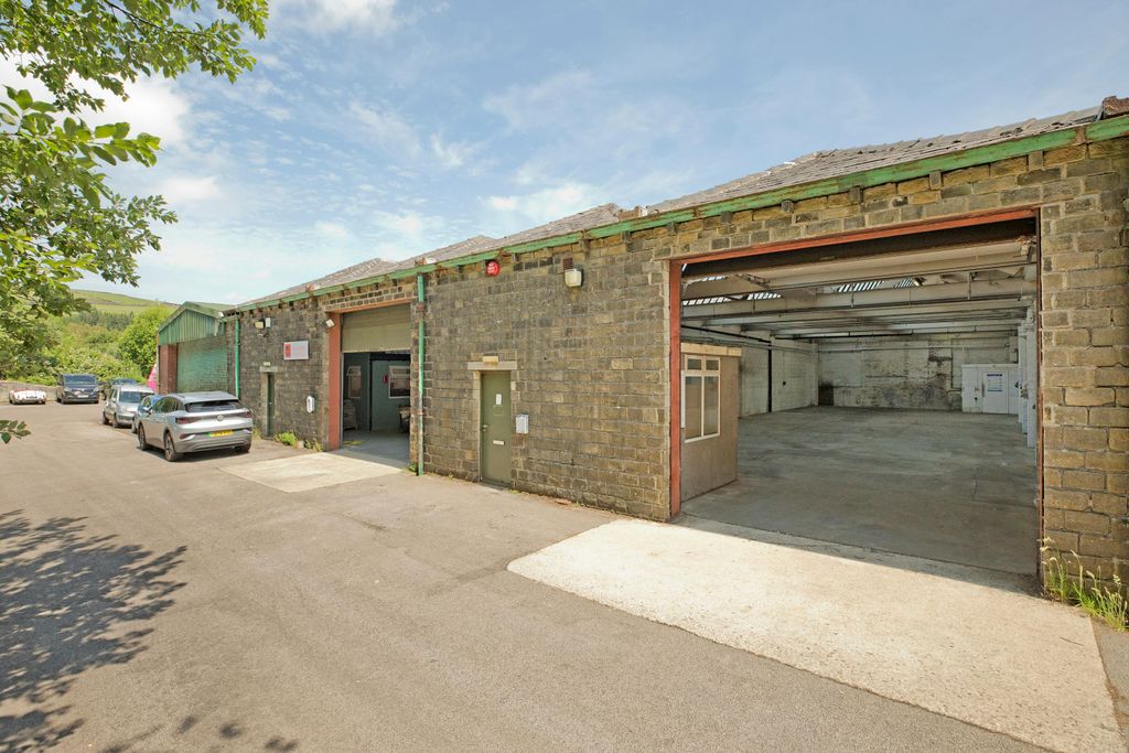 Property photo 1 of 8 Img_0430.Jpg