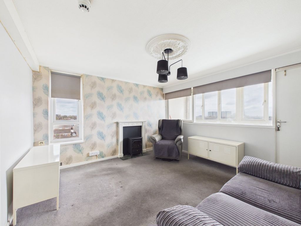 Property photo 2 of 6 Living Room