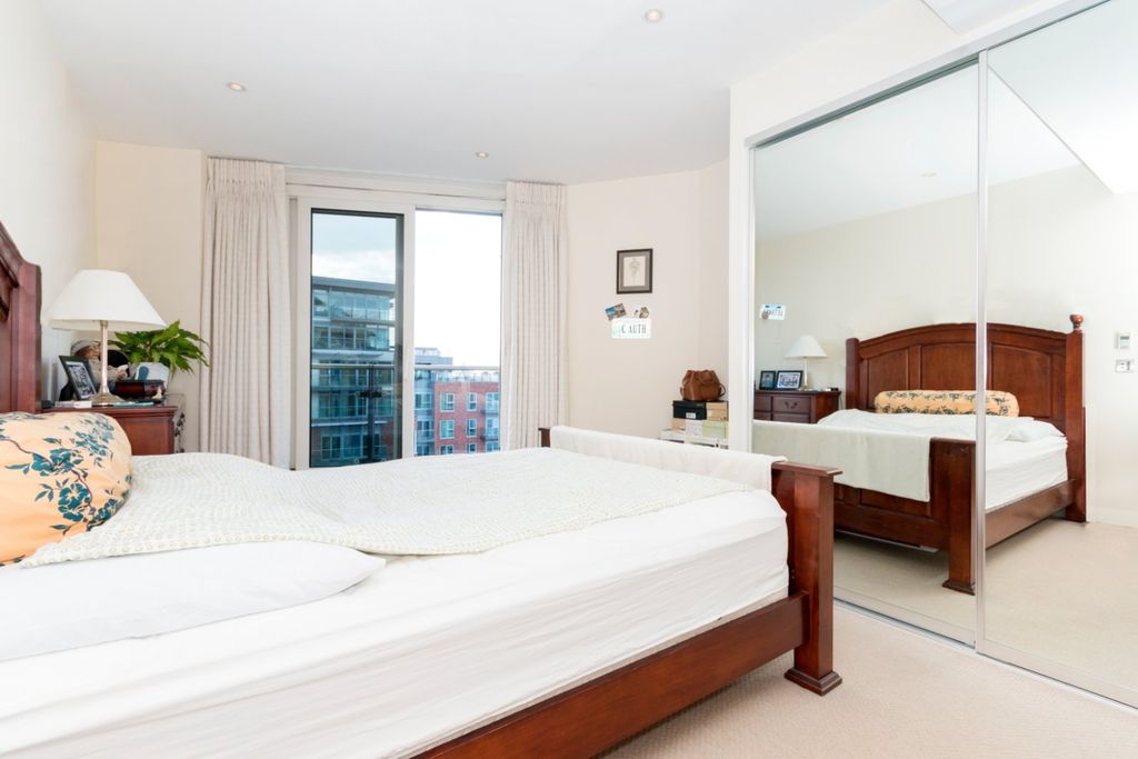 Property photo 3 of 13 Picture No. 02