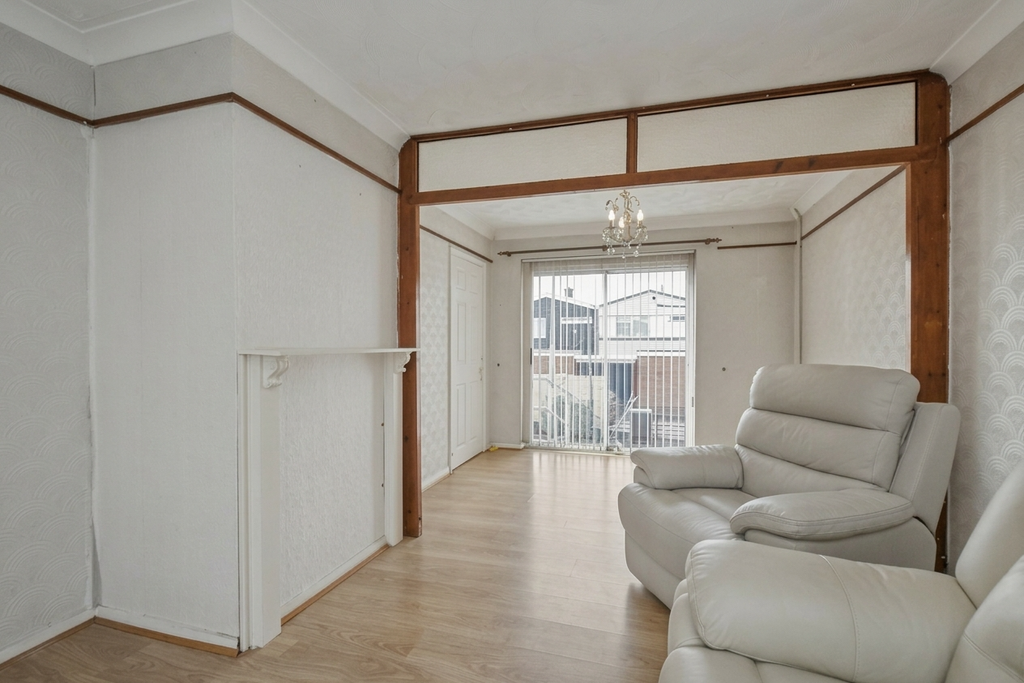 Property photo 3 of 12 Image 2