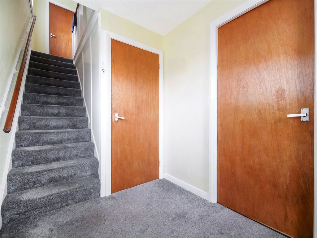Property photo 3 of 21 Picture No. 03