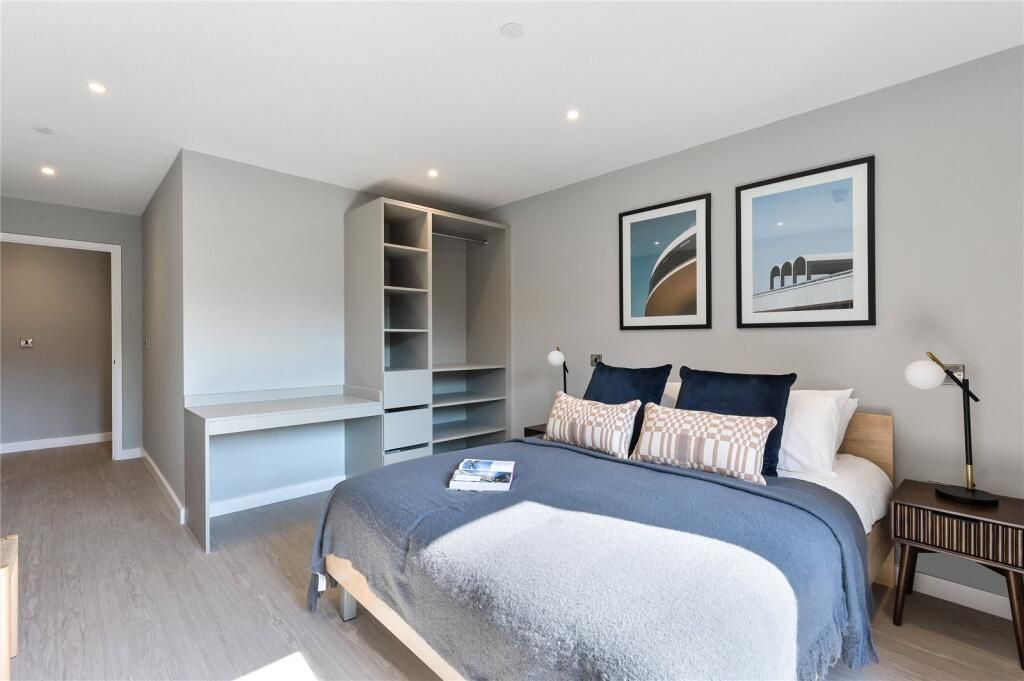 Property photo 2 of 5 Gallery