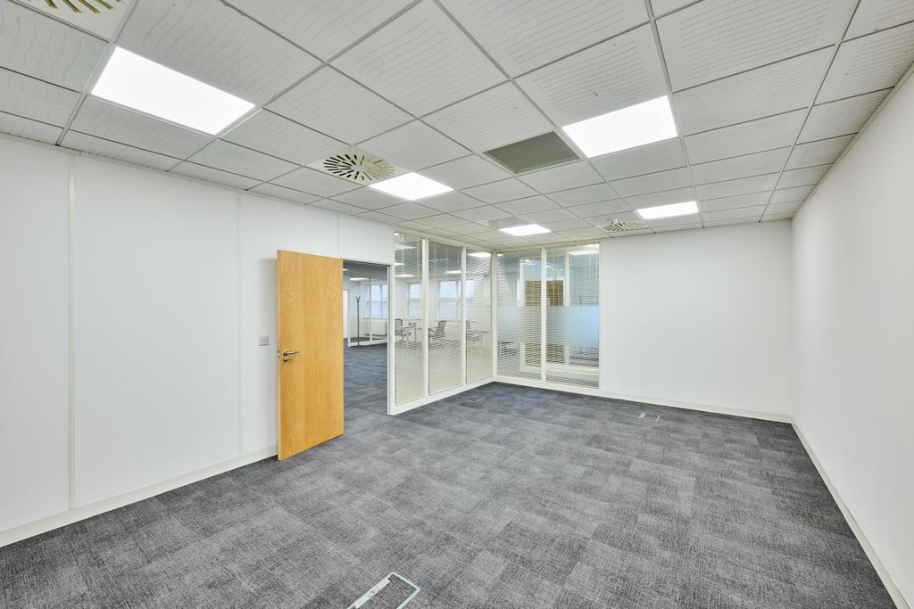 Property photo 3 of 10 Forward_House_Henley_In_Arden_Aug2024_0047.Jpg