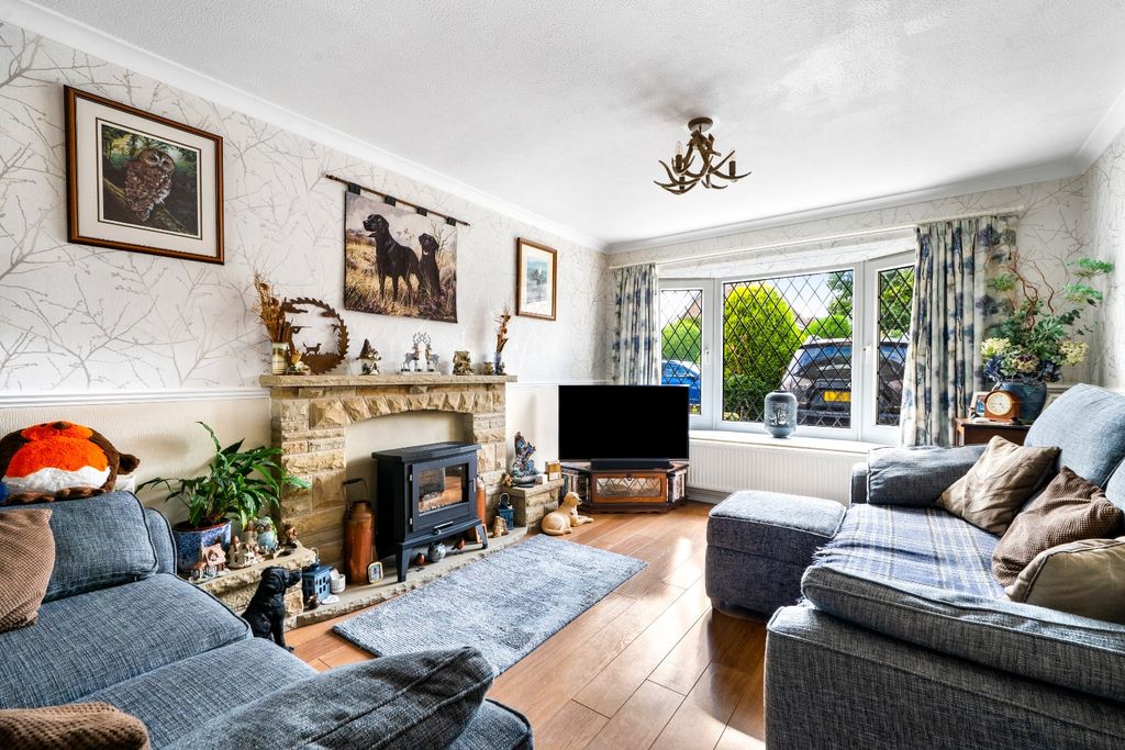 Property photo 3 of 15 Picture No. 31