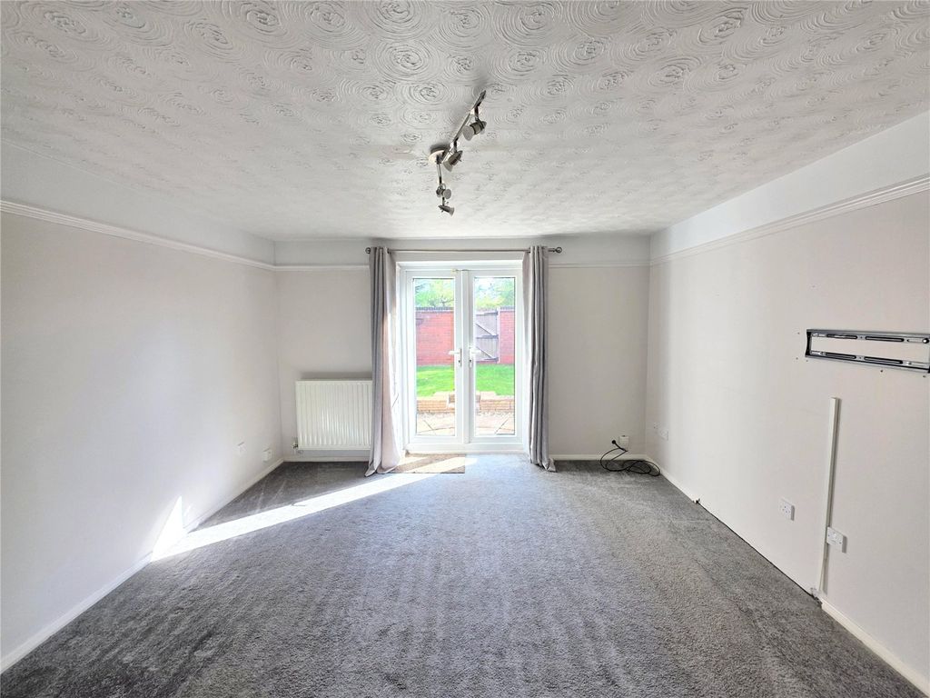 Property photo 3 of 10 Picture No. 14