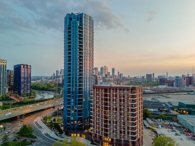 Property photo 1 of 20