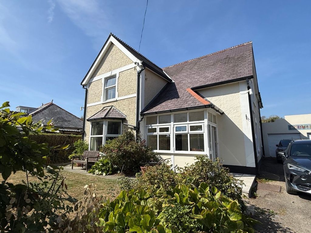Property photo 1 of 66