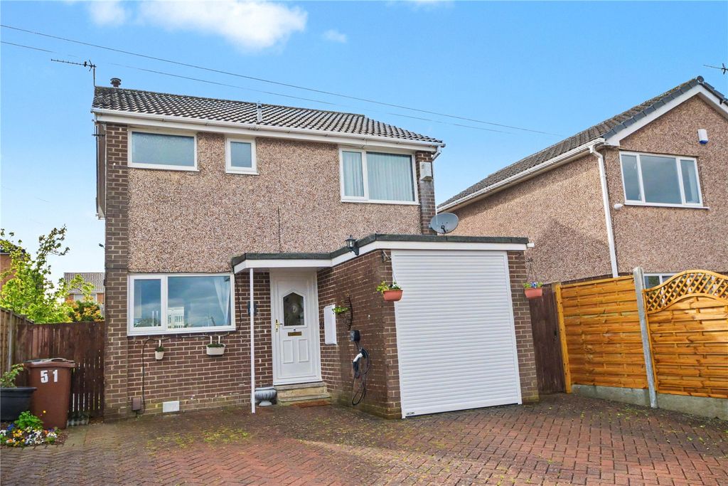 Property photo 1 of 15 Picture No. 11