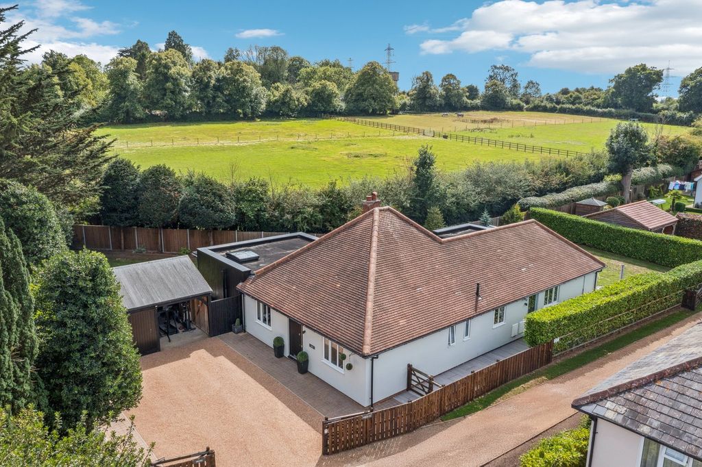 Property photo 1 of 38