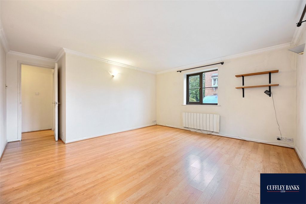 Property photo 3 of 10 Picture No. 03
