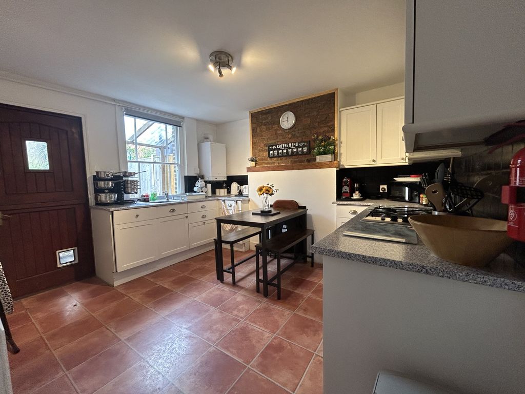 Property photo 2 of 13 Img_7323