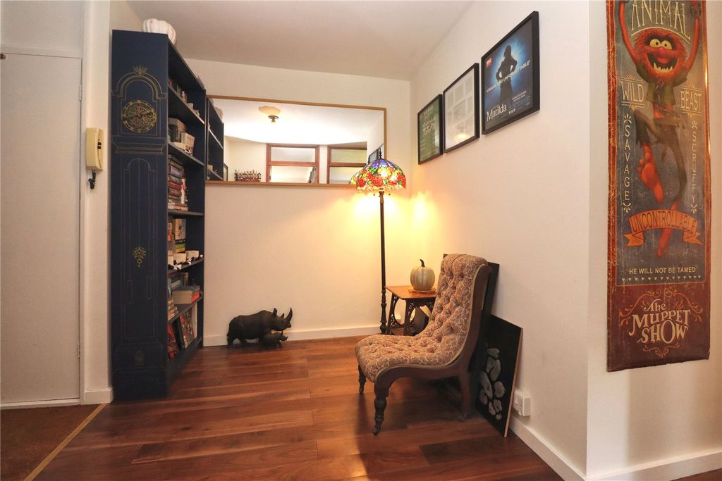 Property photo 2 of 16 Picture No. 23