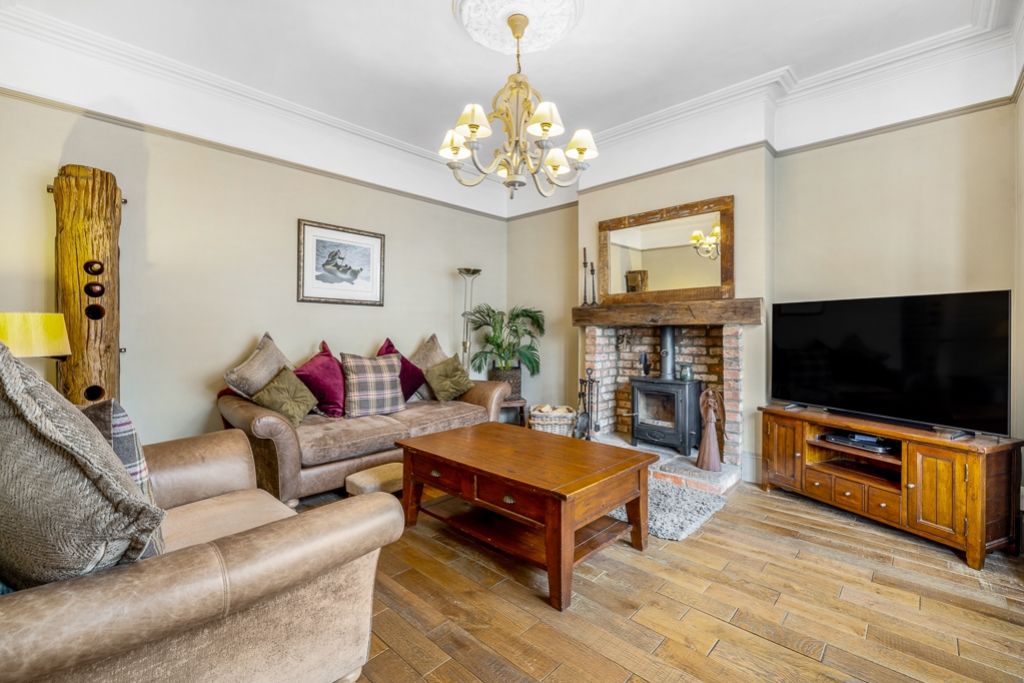 Property photo 2 of 36 9 Spring Gardens (Spalding)-21