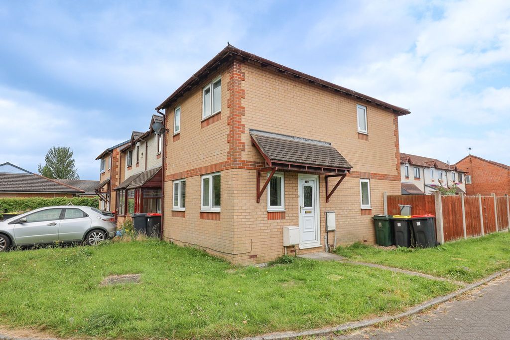 Property photo 1 of 11