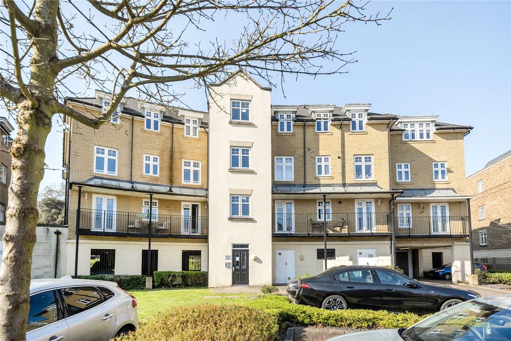 Property photo 1 of 18 Picture No. 16