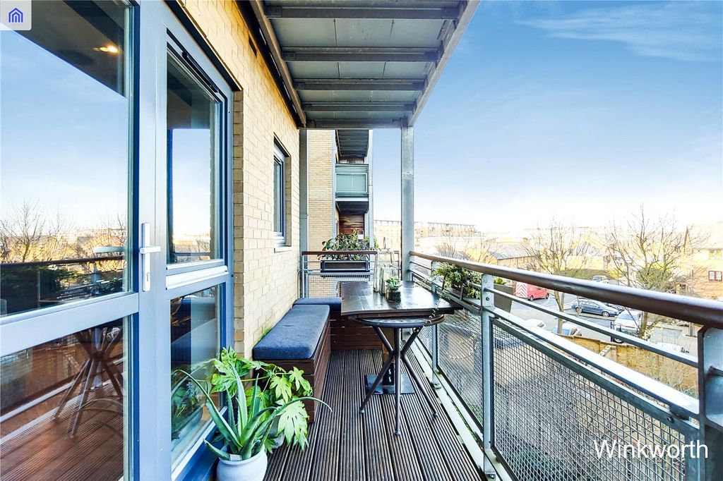 Property photo 2 of 12 Picture No. 08