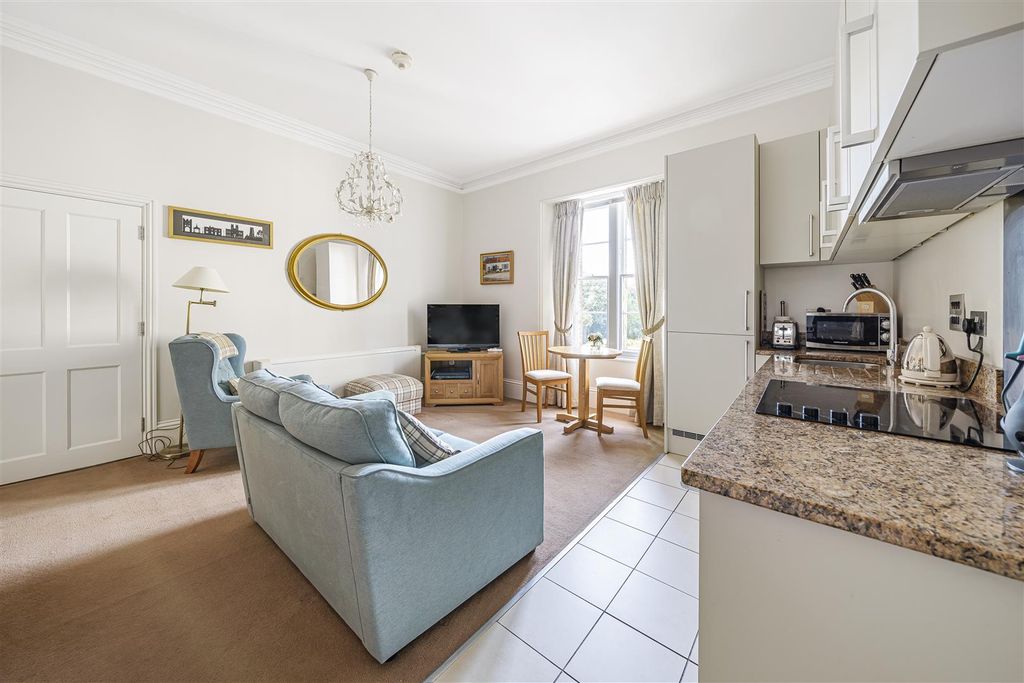 Property photo 3 of 17 948832 (2).Jpg