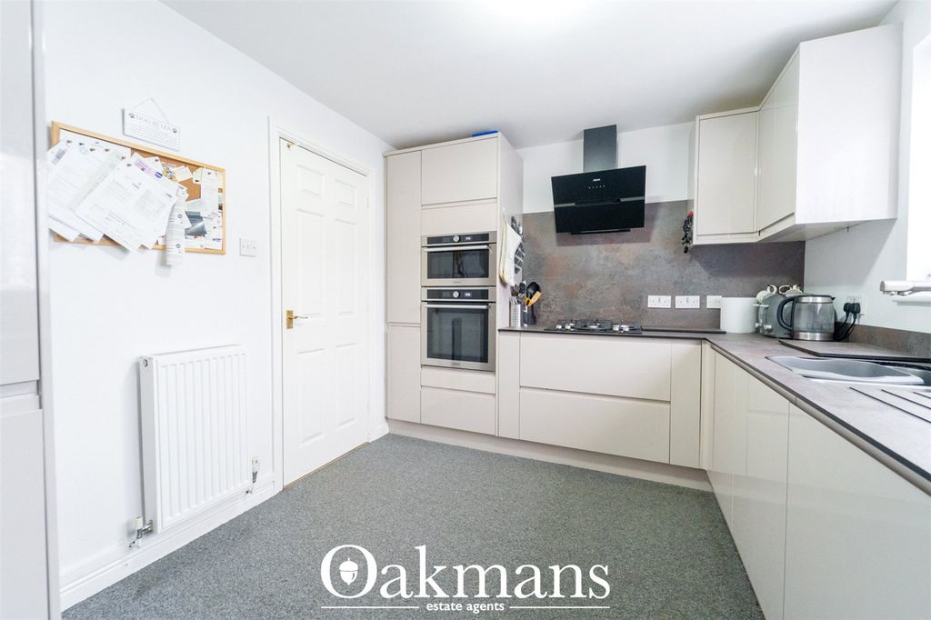 Property photo 2 of 29 Picture No. 38