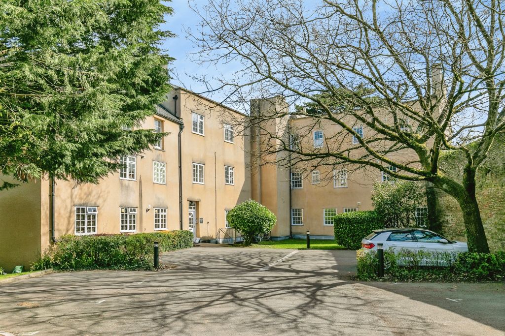 Additional image 15 of 3 bed flat for saleBeckspool Road, Frenchay, Bristol BS16