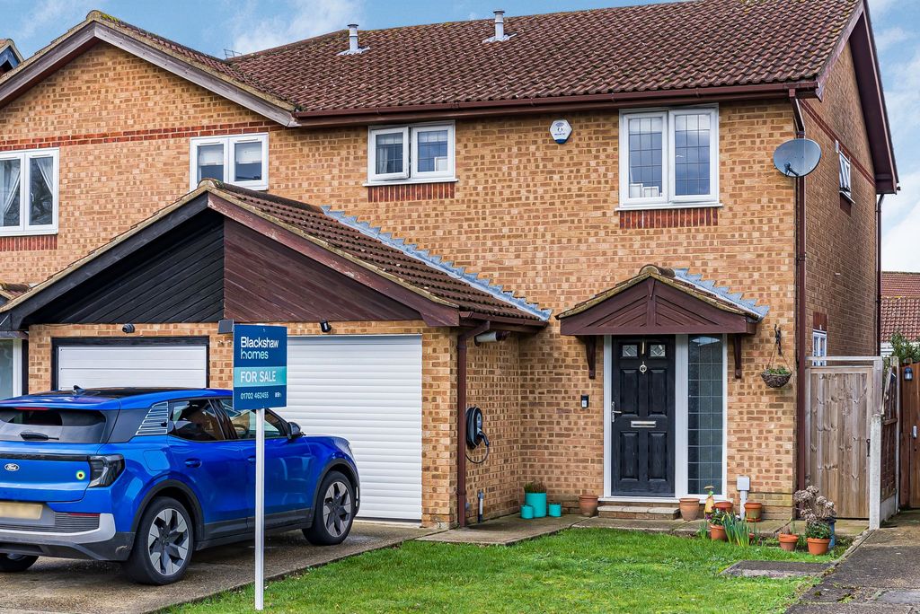 Property photo 1 of 22