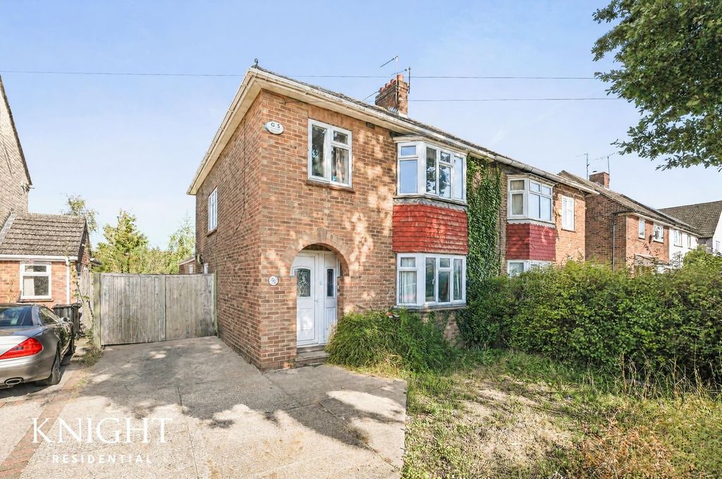 Property photo 1 of 12