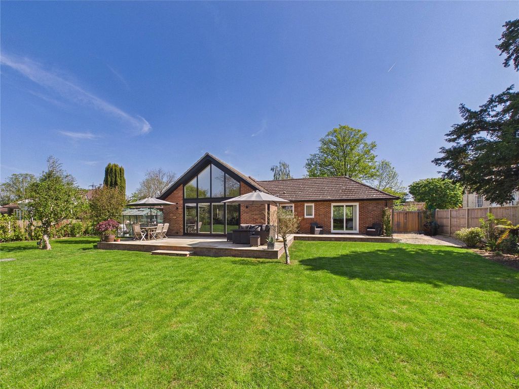 Property photo 1 of 22 Picture No. 27