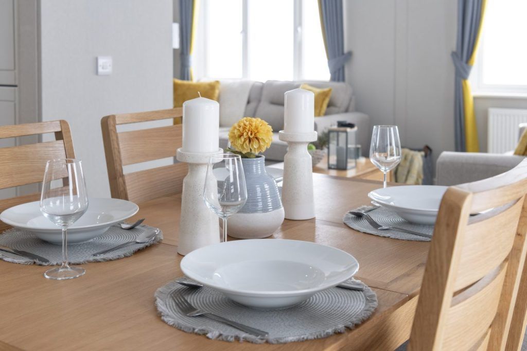 Property photo 3 of 9 Omar Newmarket 40.Jpg