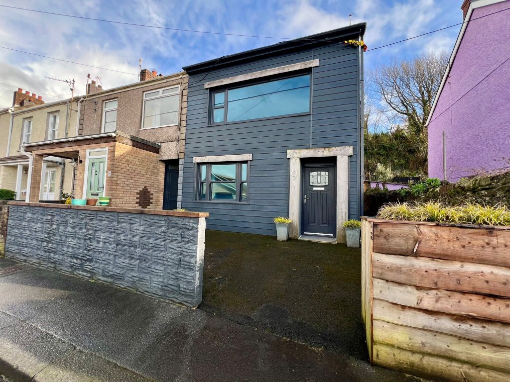 Property photo 1 of 19 Ext 1