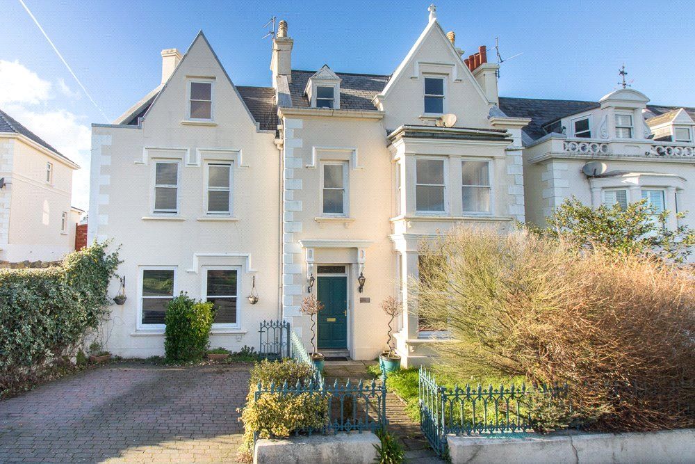 Property photo 2 of 27 Picture No. 24