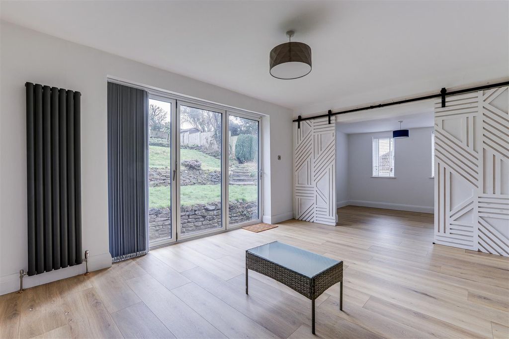 Property photo 3 of 16 250124_2.Jpg