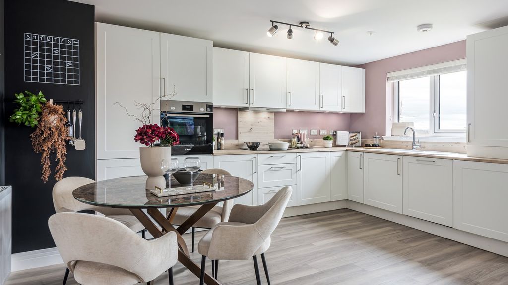 Additional image 4 of 3 bed flat for sale"Dean Apartment – 3 Bed – Second Floor" at Turnhouse Road, Edinburgh EH12 0Ed,