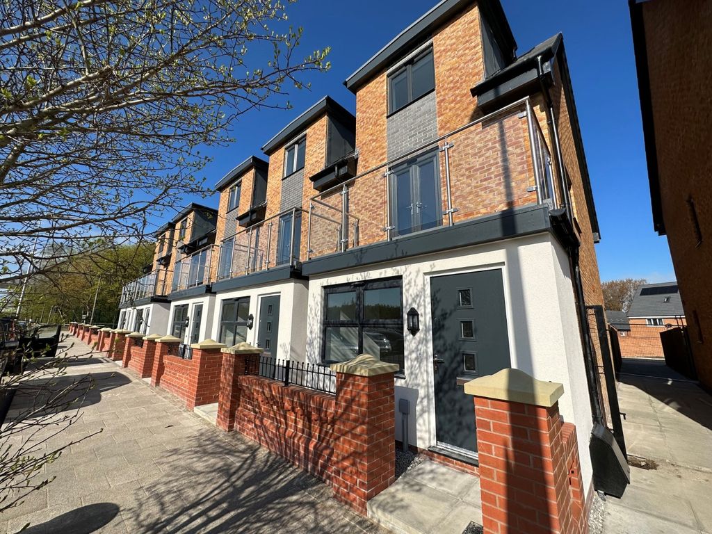 Property photo 1 of 13 Picture No. 11