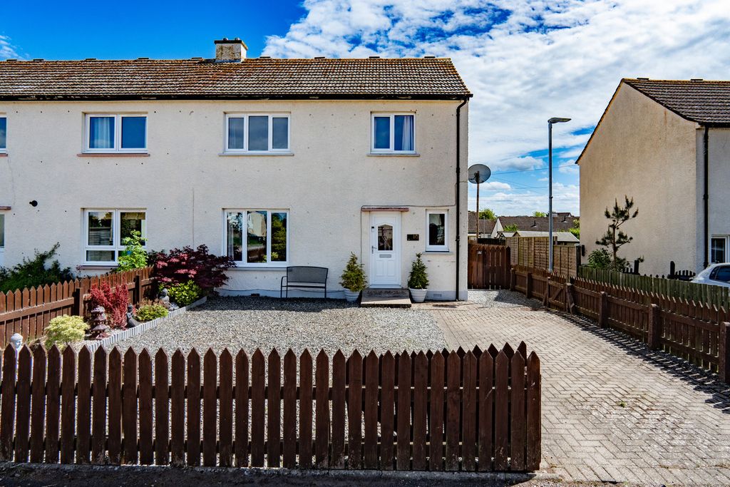 Property photo 1 of 38