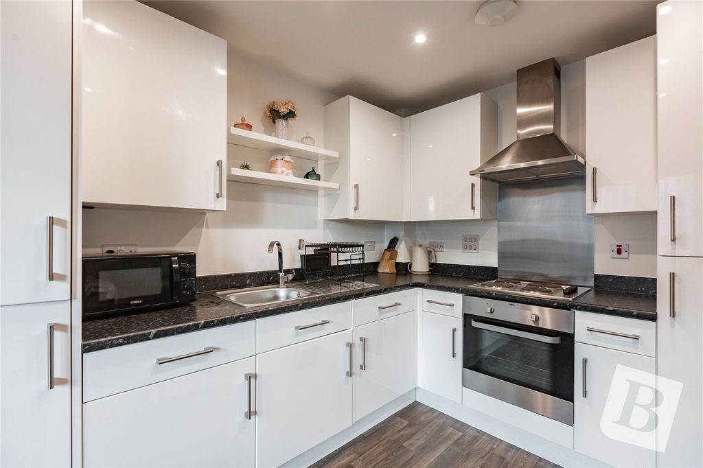 Property photo 2 of 12 Lounge/Kitchen