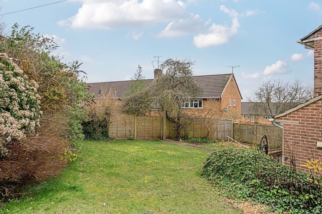 Property photo 2 of 20