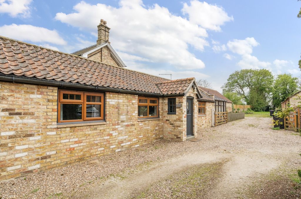 Property photo 3 of 22 1277425 (14)