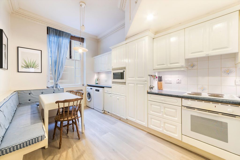 Property photo 2 of 15 Image