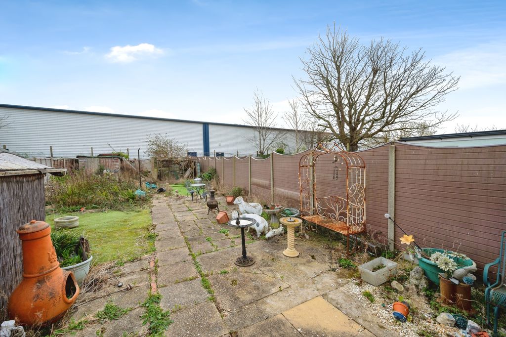 Property photo 3 of 14 Photography