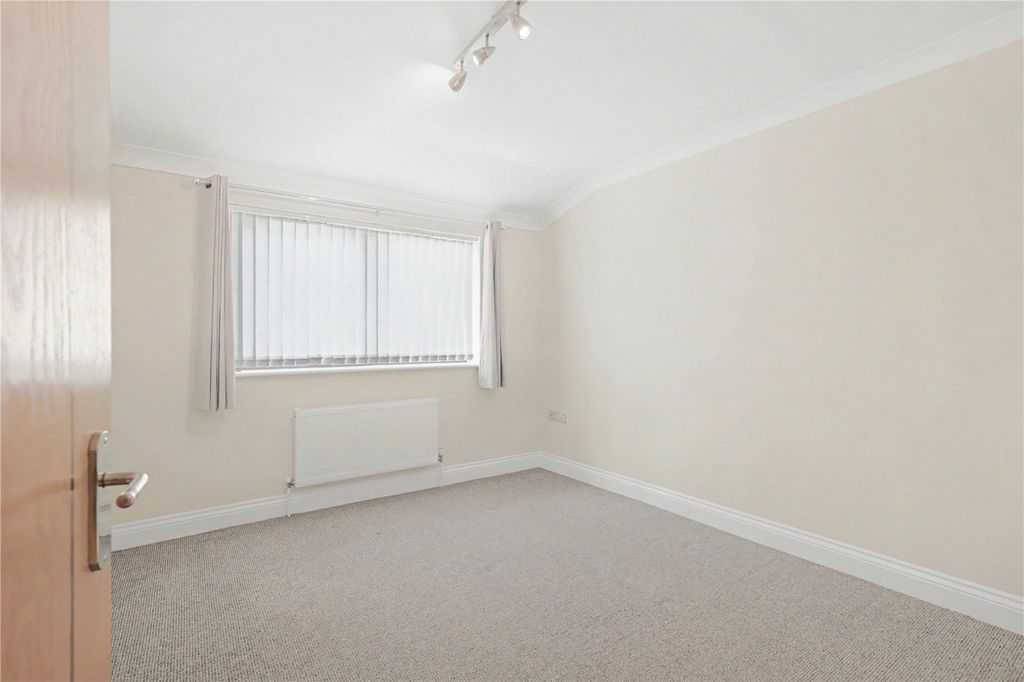 Property photo 2 of 8 Picture No. 02