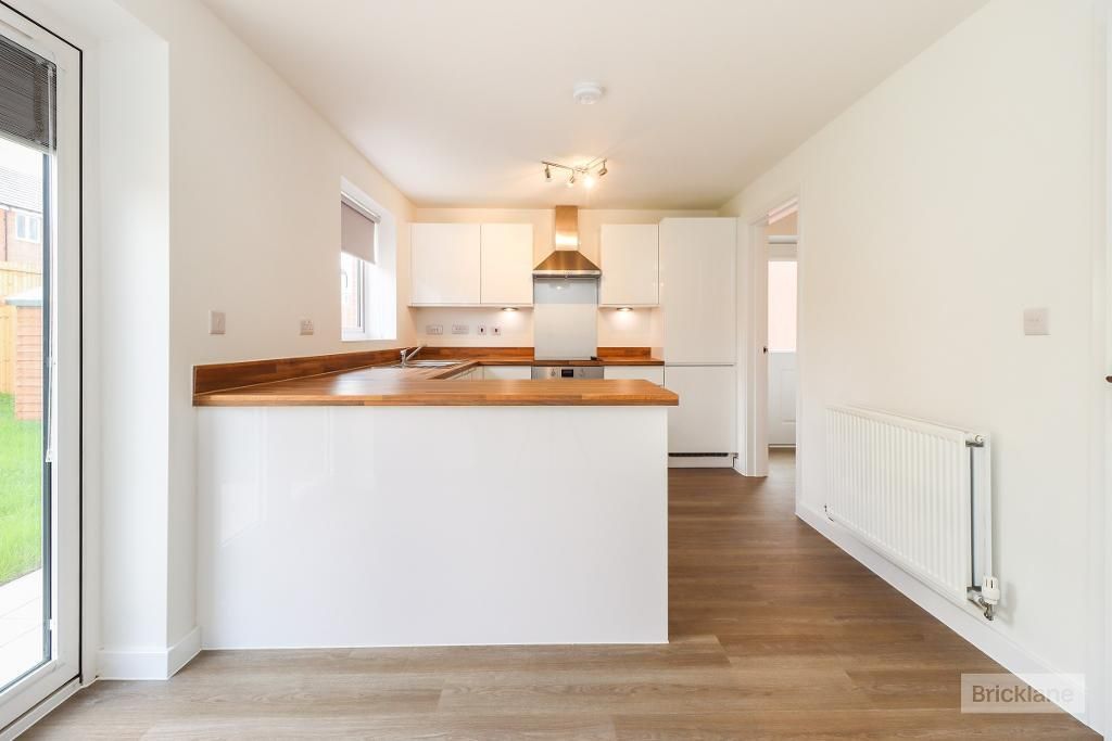 Property photo 2 of 13 Kitchen