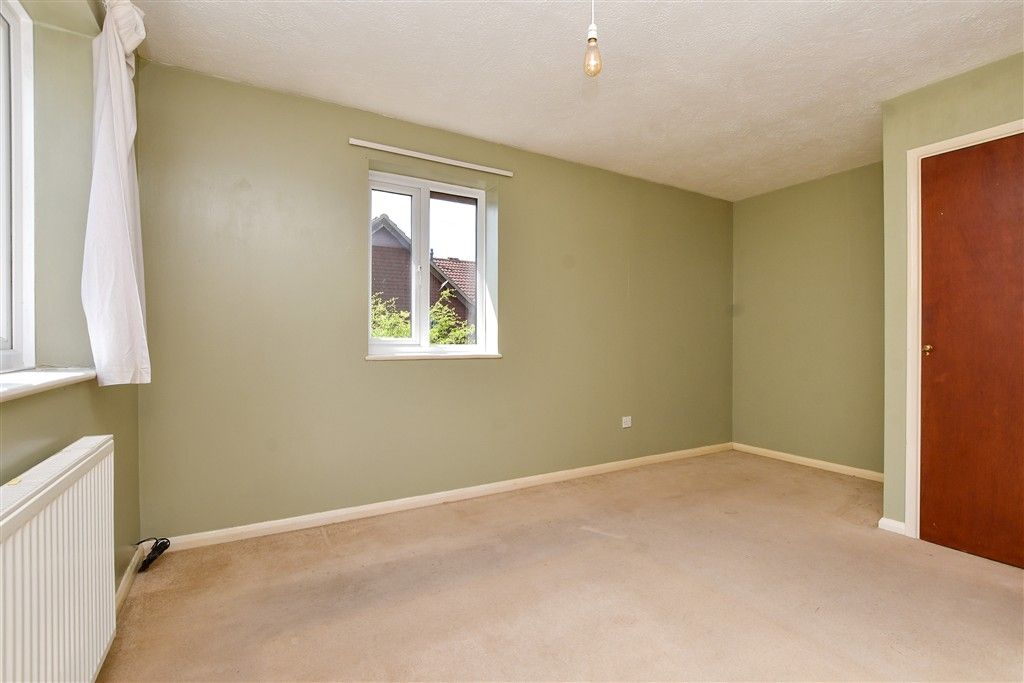 Property photo 1 of 12 Bedroom