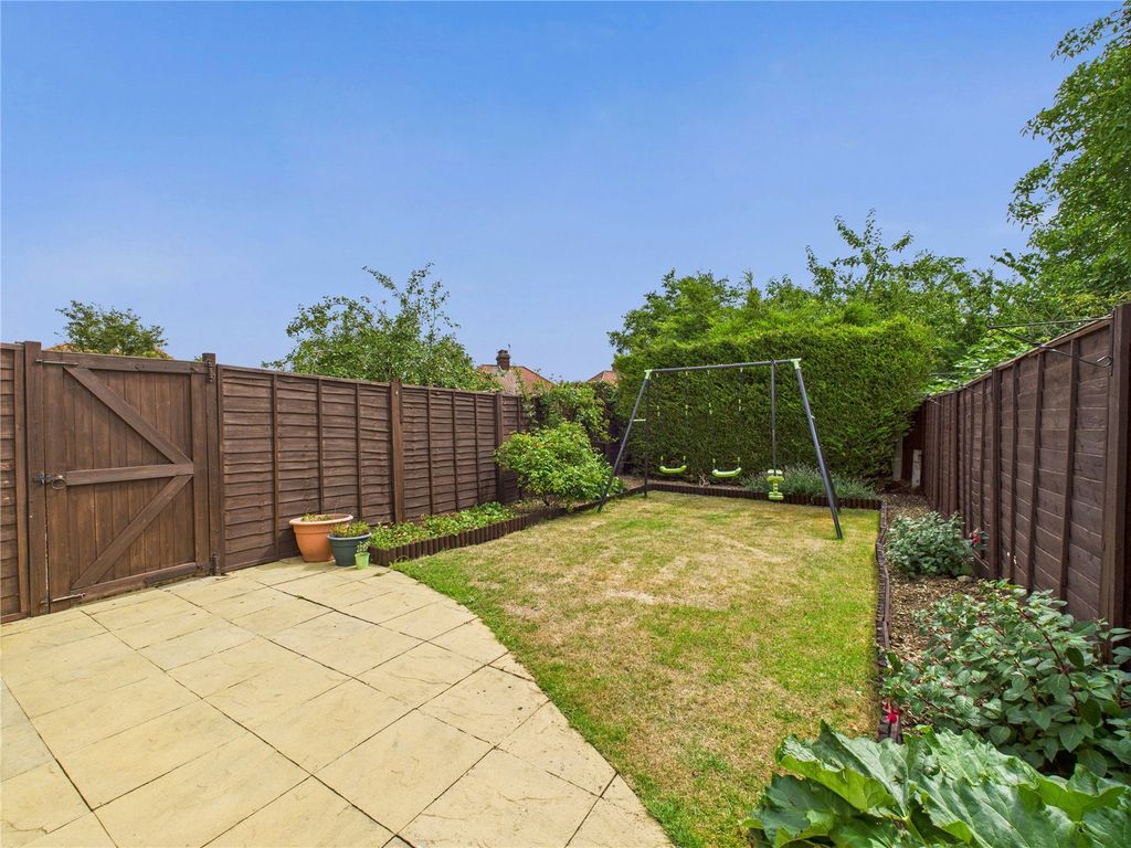 Property photo 1 of 9 Picture No. 11